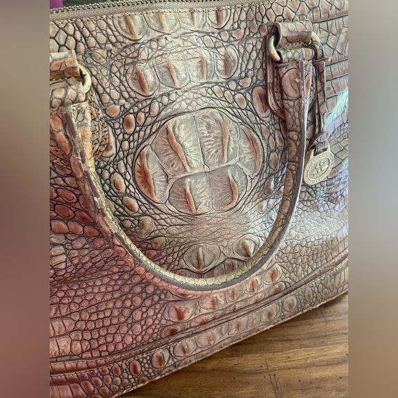 BRAHMIN Vivian Dome Bag Light Almond Color Purse Top Handles & Shoulder Strap - Picture 7 of 16